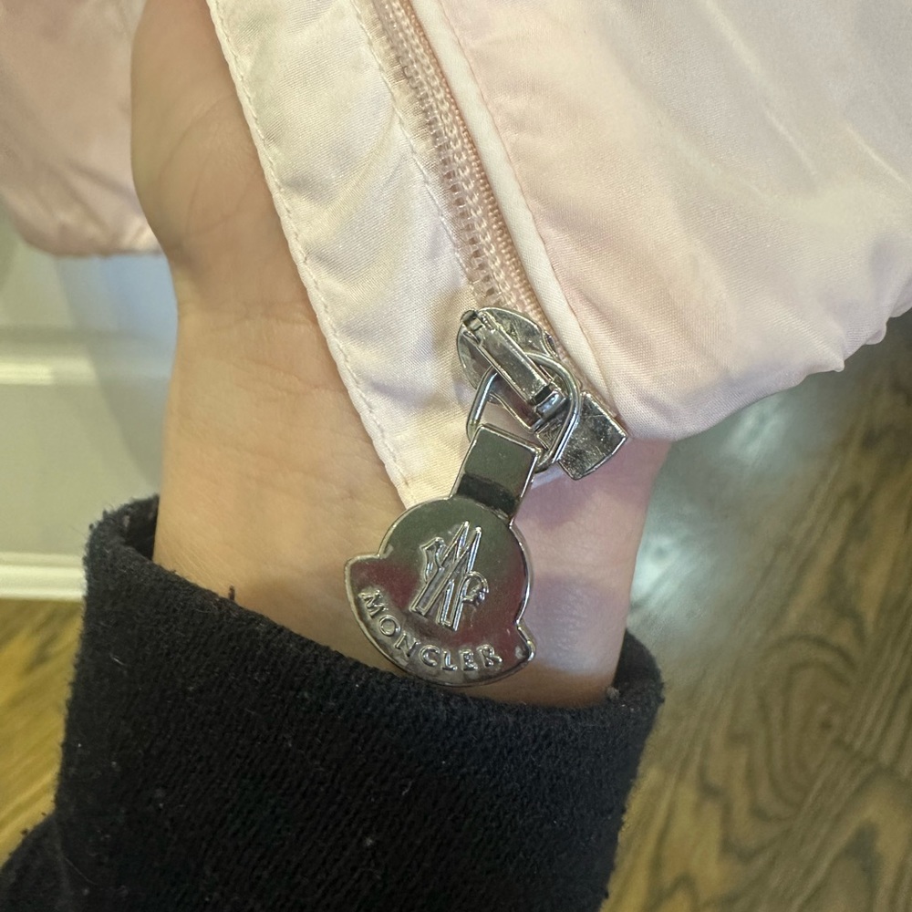 Moncler girls jacket - Picture 4 of 10